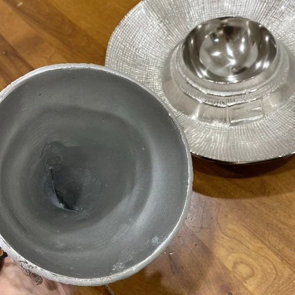 NWT.  Broomstick Blvd., witche’s hat, metal, chip and dip tray. - Picture 7 of 15